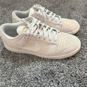 Nike Vast Grey Sneakers